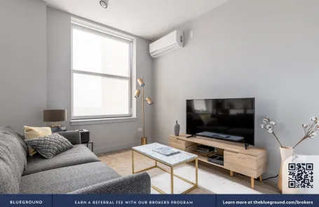 1 Bedroom Chicago Loop Apartment