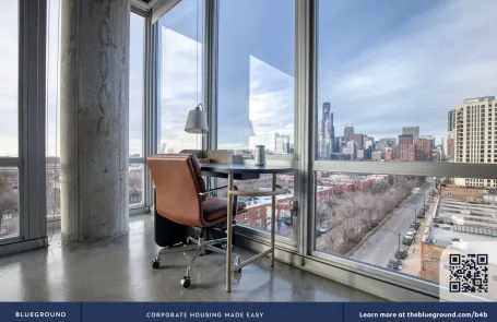 2 Bedroom South Loop Apartment