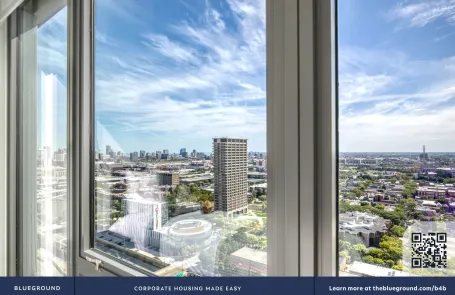 1 Bedroom West Loop Apartment