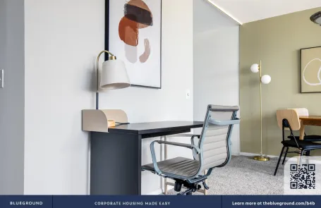 1 Bedroom Lakeview Apartment
