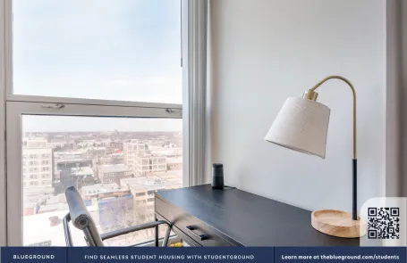 1 Bedroom Edgewater Apartment