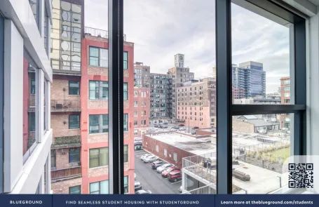 1 Bedroom West Loop Apartment