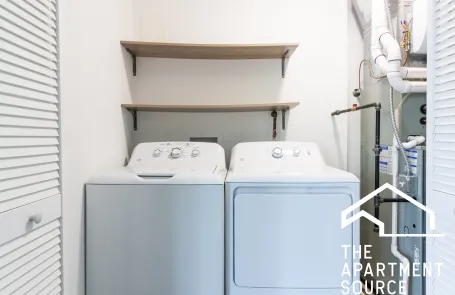 3 Bedroom Bronzeville Apartment