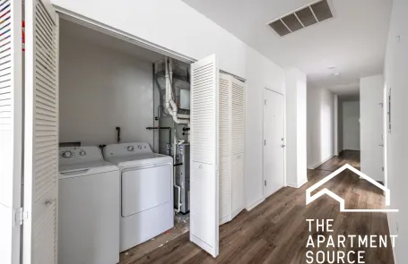 3 Bedroom Bronzeville Apartment
