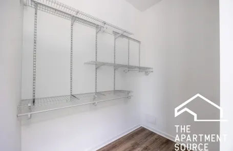 3 Bedroom Bronzeville Apartment