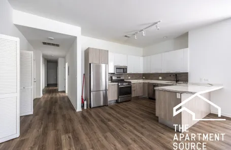 3 Bedroom Bronzeville Apartment