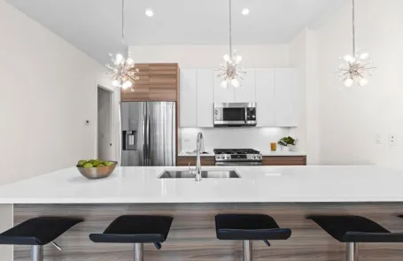 2 Bedroom Old Town Apartment