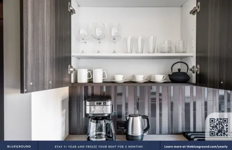1 Bedroom West Loop Apartment