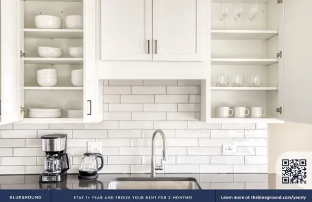 1 Bedroom Elmhurst Apartment