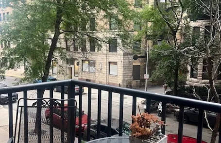 1 Bedroom Lincoln Park Condo