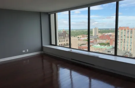 Studio Edgewater Condo