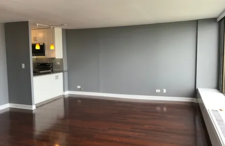 Studio Edgewater Condo