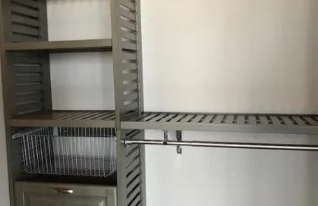 Studio Edgewater Condo