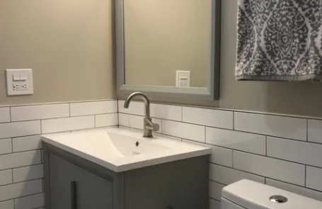 Studio Edgewater Condo