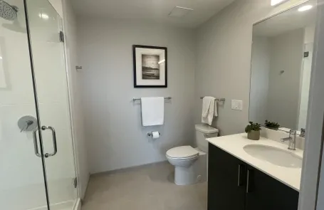 1 Bedroom Noble Square Apartment