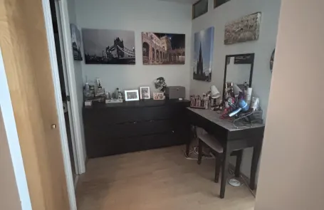 Studio Lakeshore East Condo