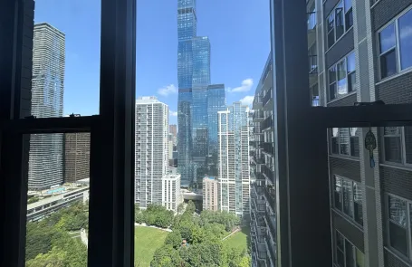 Studio Lakeshore East Condo