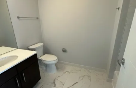 Studio West Loop Apartment