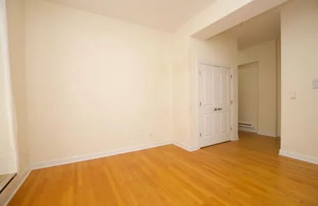 1 Bedroom Uptown Apartment