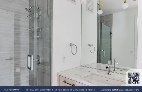 2 Bedroom West Loop Apartment