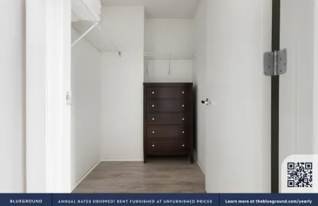 1 Bedroom West Loop Apartment
