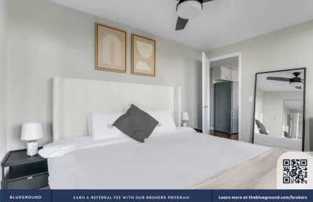 1 Bedroom Edgewater Apartment