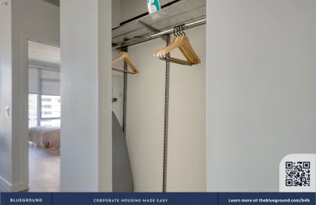 1 Bedroom West Loop Apartment