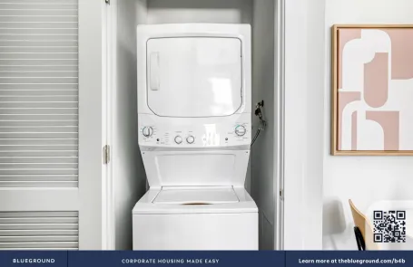 1 Bedroom Chicago Loop Apartment