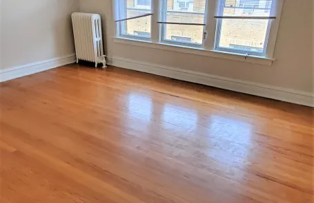 1 Bedroom Rogers Park Apartment