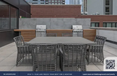 1 Bedroom Old Town Apartment