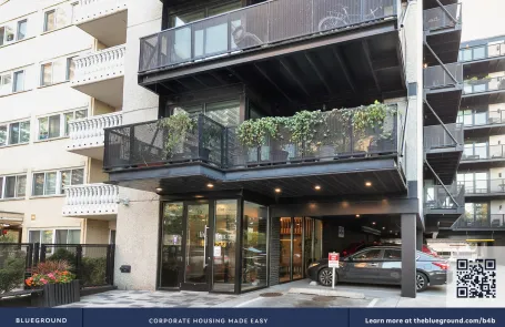 1 Bedroom Edgewater Apartment