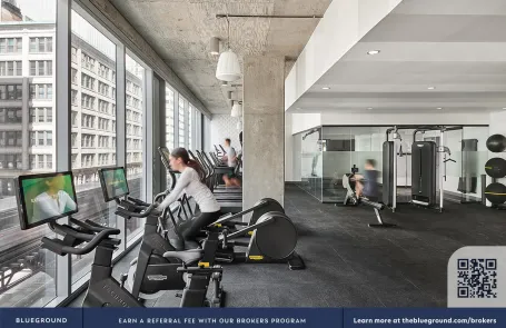 1 Bedroom Chicago Loop Apartment