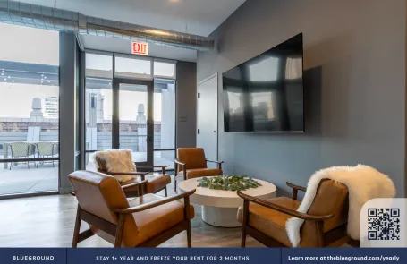 1 Bedroom Chicago Loop Apartment