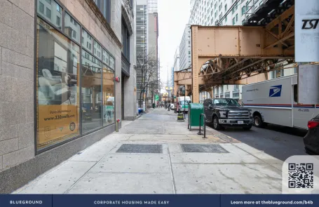 1 Bedroom Chicago Loop Apartment