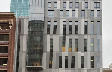 2 Bedroom South Loop Apartment