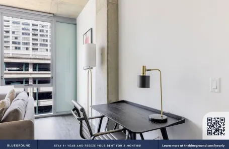 1 Bedroom Chicago Loop Apartment