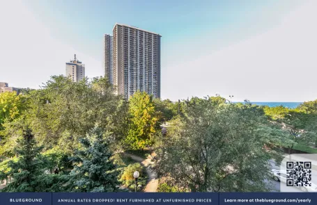 1 Bedroom Edgewater Apartment