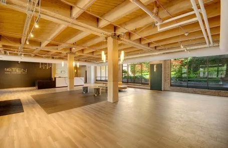 1 Bedroom West Loop Condo