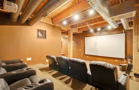 1 Bedroom West Loop Condo
