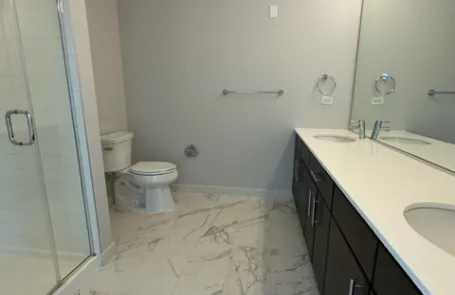 2 Bedroom West Loop Apartment