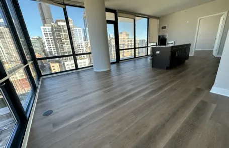 2 Bedroom West Loop Apartment