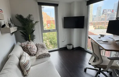 2 Bedroom Fulton Market Apartment