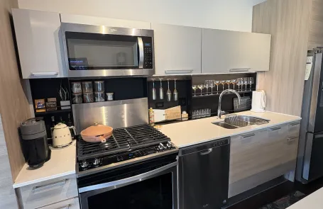 2 Bedroom Fulton Market Apartment