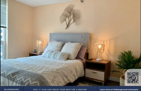 2 Bedroom Chicago Loop Apartment
