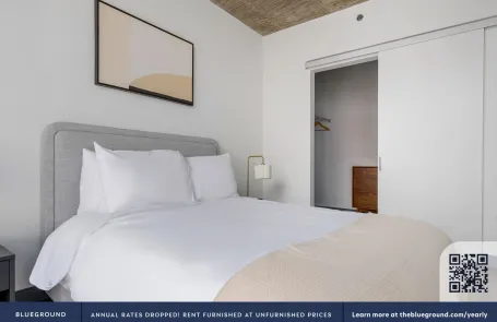 1 Bedroom West Loop Apartment