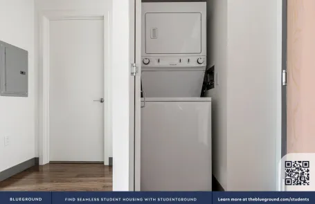 1 Bedroom West Loop Apartment