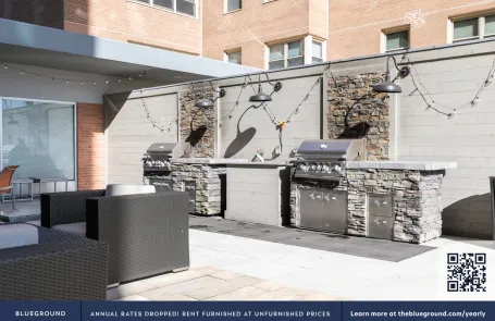 1 Bedroom Edgewater Apartment