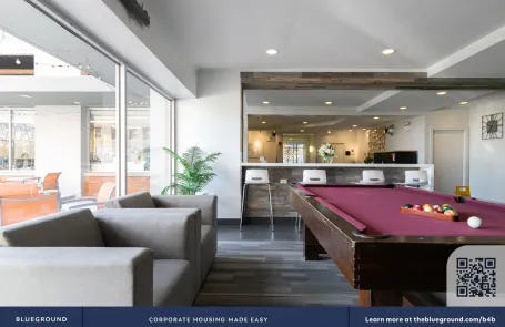 1 Bedroom Edgewater Apartment