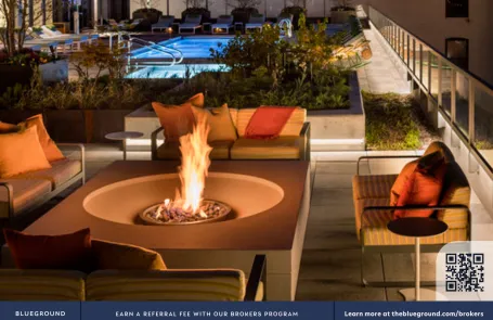 1 Bedroom West Loop Apartment