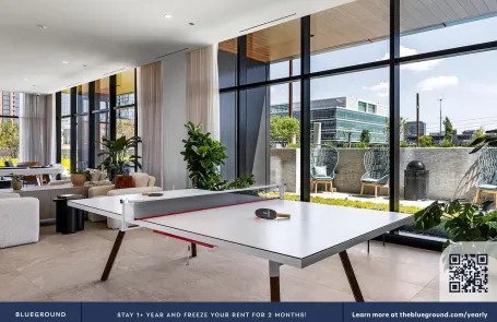 1 Bedroom Fulton Market Apartment